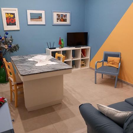 Casa Vacanze Rosa Aci Trezza Eksteriør bilde